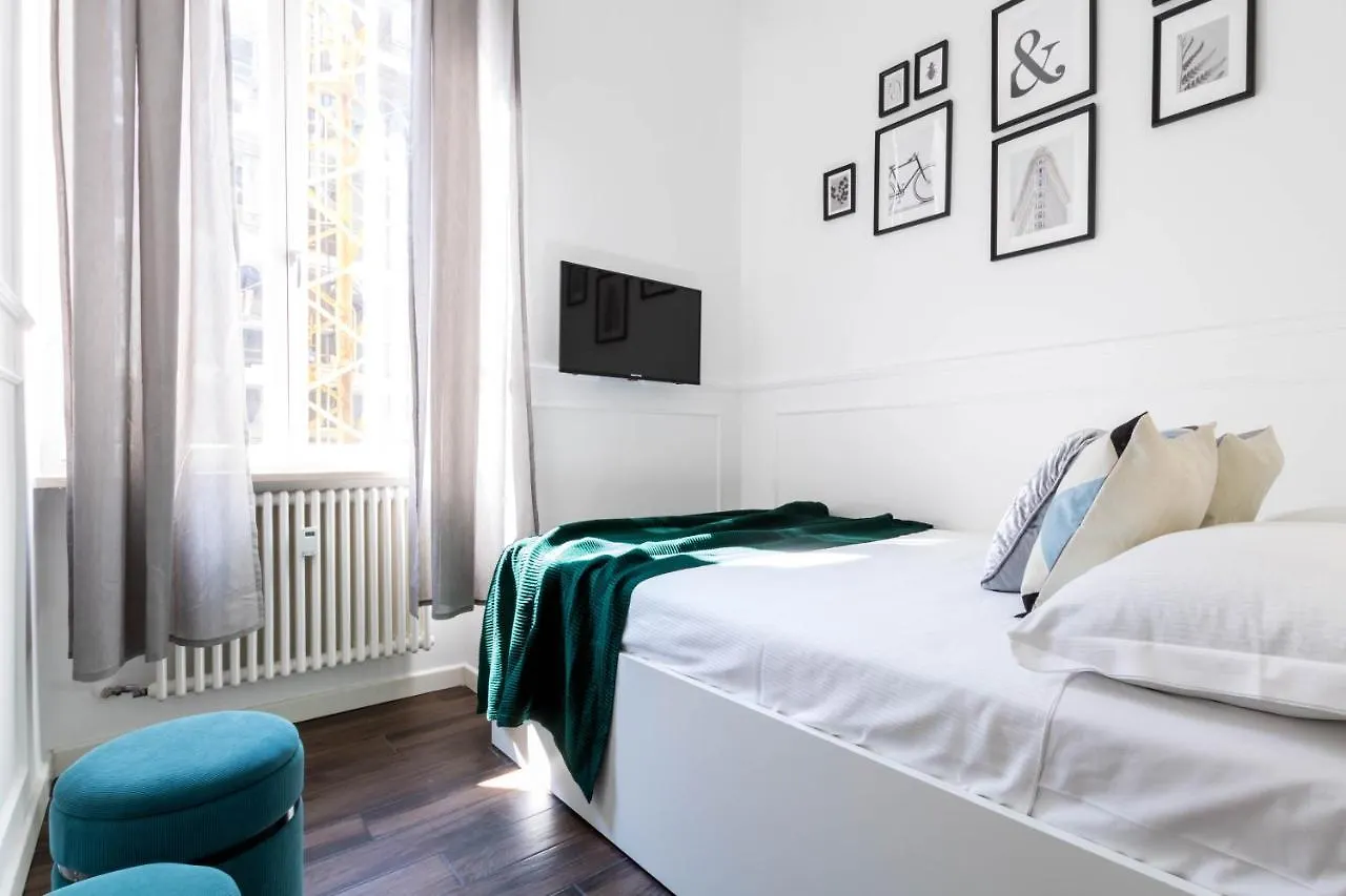Joivy Chic Apartment For 3 Close To Sempione Park Milan