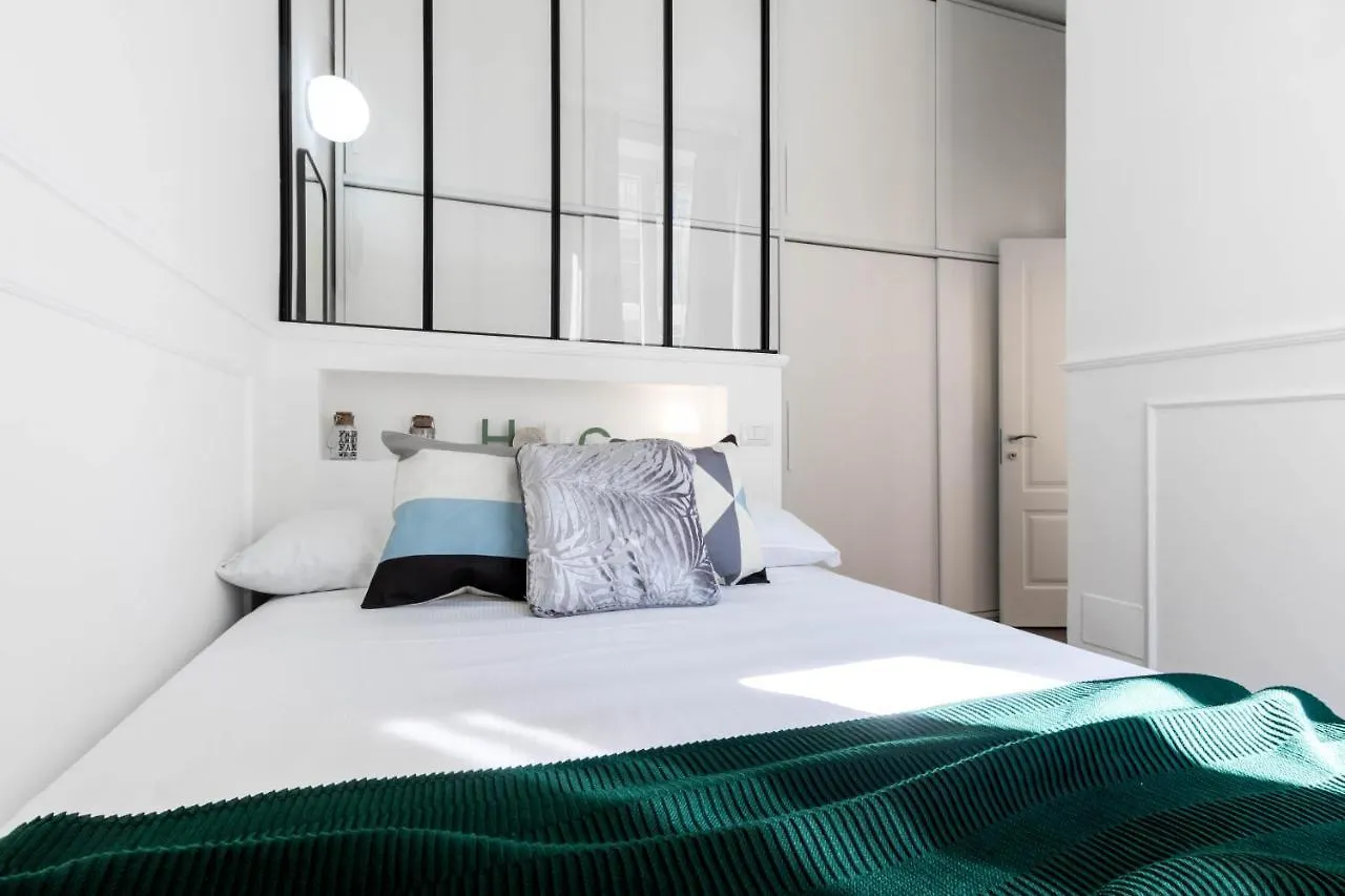 Joivy Chic Apartment For 3 Close To Sempione Park Milan