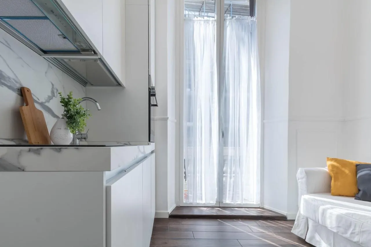 Joivy Chic Apartment For 3 Close To Sempione Park Milan
