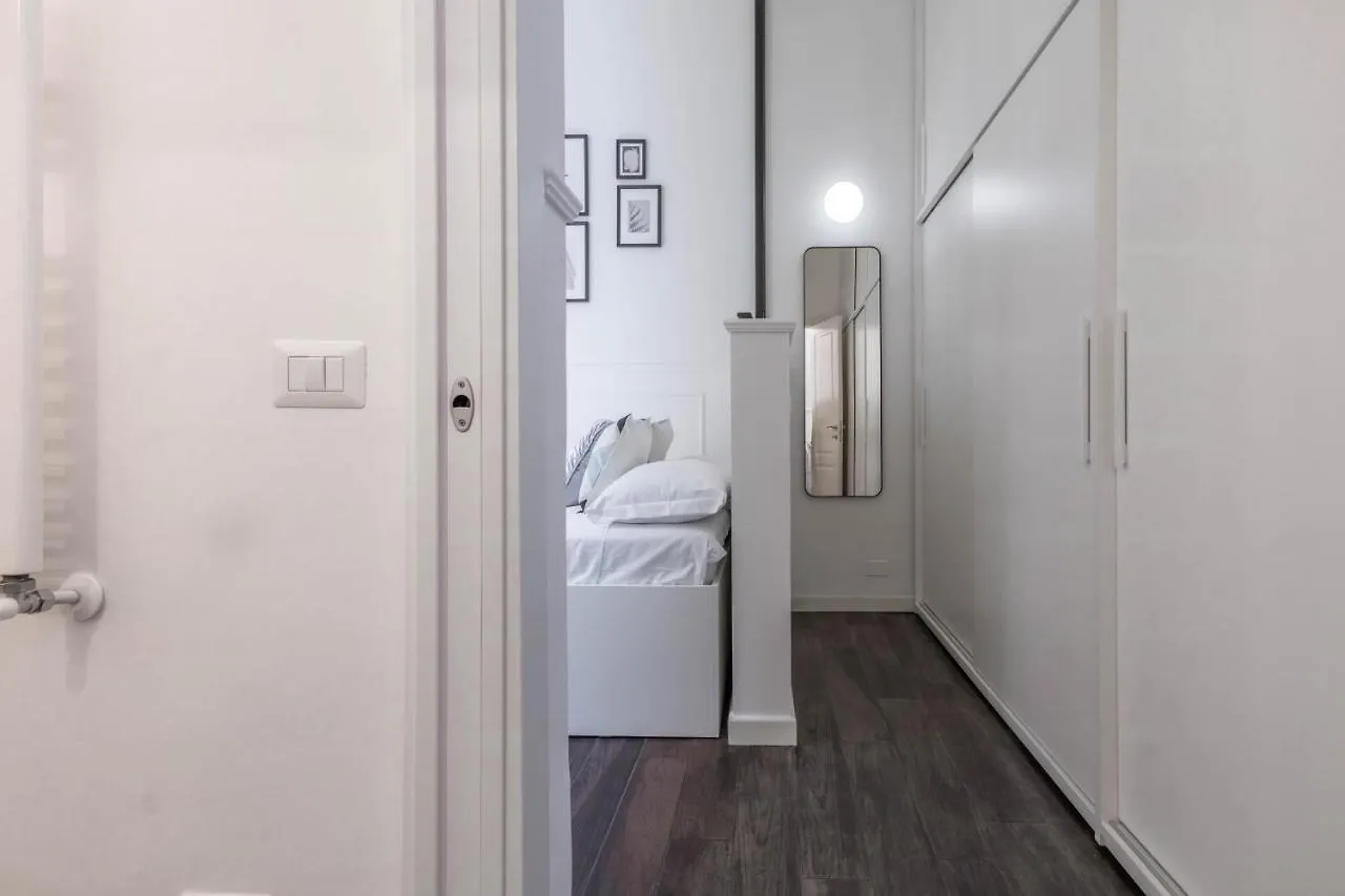 Joivy Chic Apartment For 3 Close To Sempione Park Milan 0*,